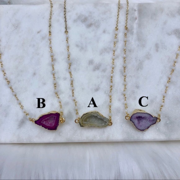 Petite Druzy Geode Chalcedony Gold Chain Necklace - Picture 5 of 6